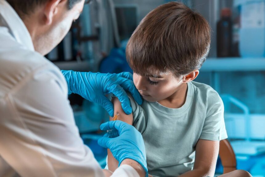 Estudio de investigación: “Uso de dispositivo de vacunación simultánea en niños escolares y adolescentes: evaluación del dolor, seguridad y aceptabilidad”