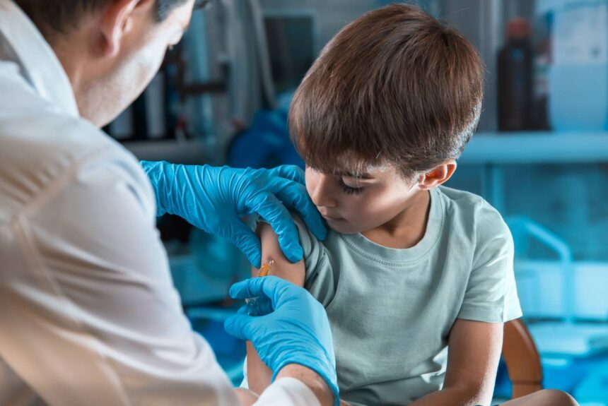 Estudio de investigación: «Uso de dispositivo de vacunación simultánea en niños escolares y adolescentes: evaluación del dolor, seguridad y aceptabilidad» Estudio de investigación: «Uso de dispositivo de vacunación simultánea en niños escolares y adolescentes: evaluación del dolor, seguridad y aceptabilidad»